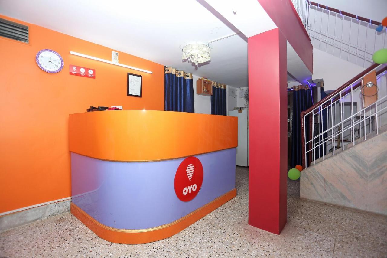 Oyo 10994 Hotel Luxury Inn 巴特那 外观 照片